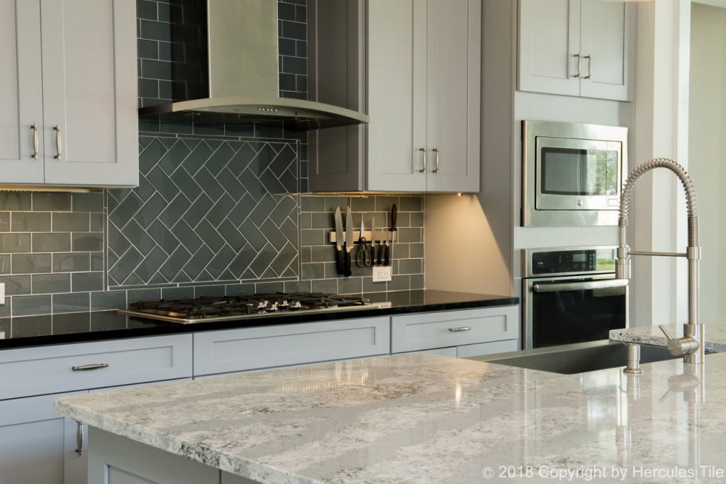 kitchen backsplash tile installation